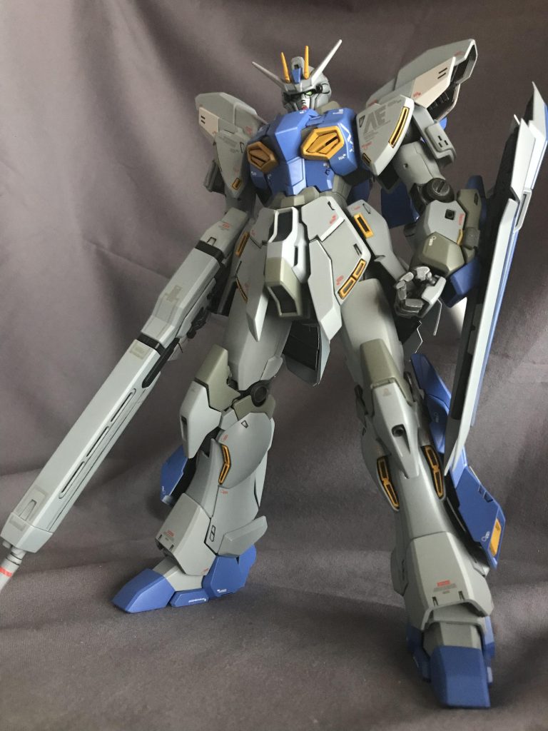 スタインのこの大きいライフル、近代的なデザインでオシャレです♪