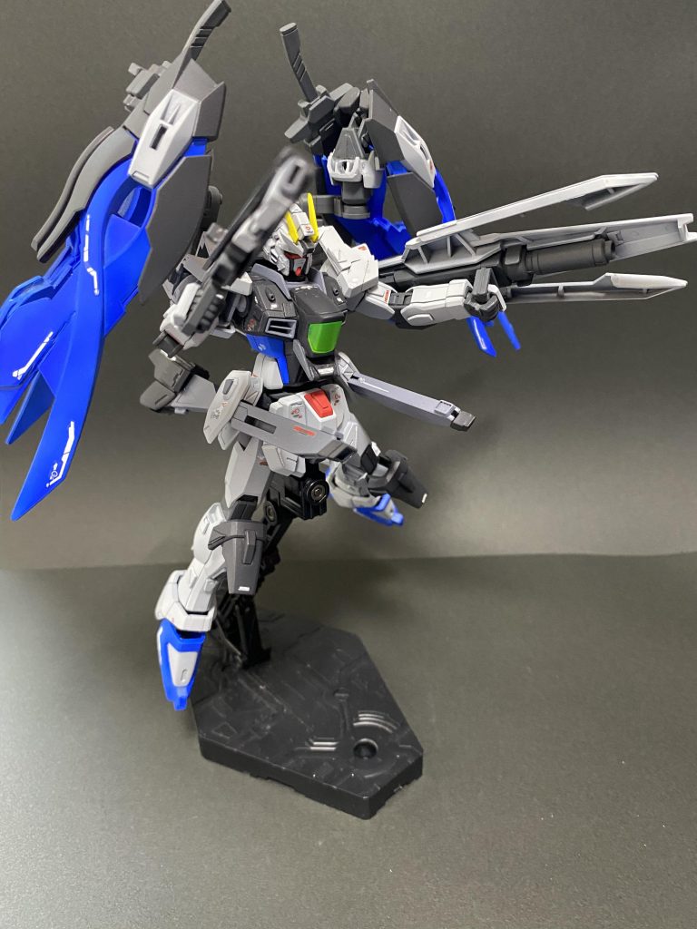 お馴染みフルバーストバラエーナを廃止してるので、総威力は低め。