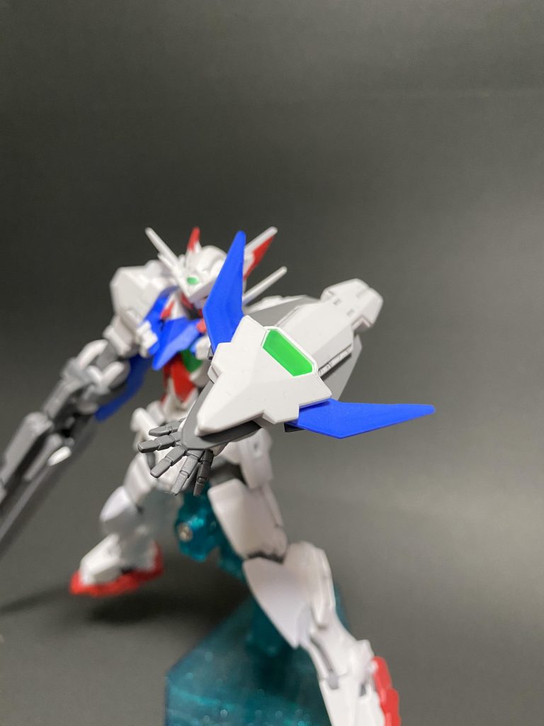 武装は至ってシンプルです。