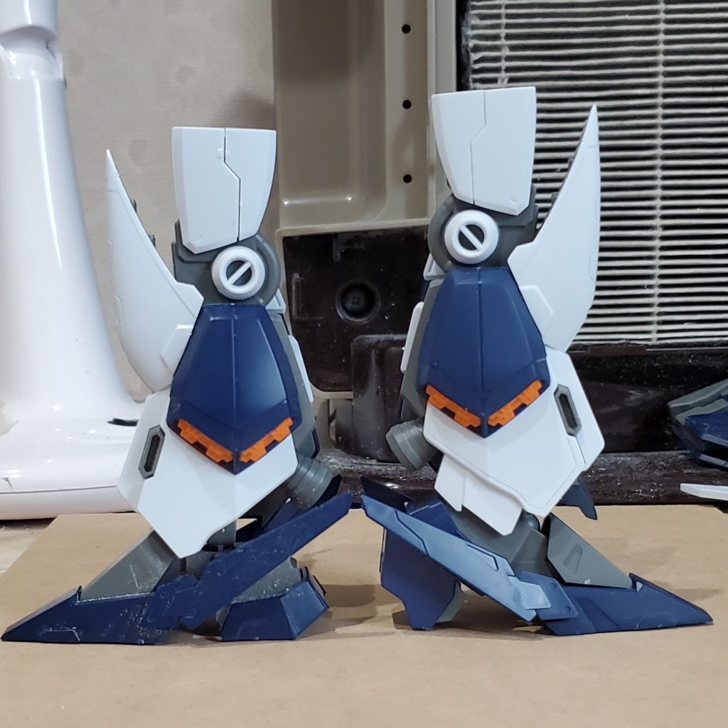 ヒールを作成することにより脚を長く。ここには写ってないですが腰への付け根も延長。