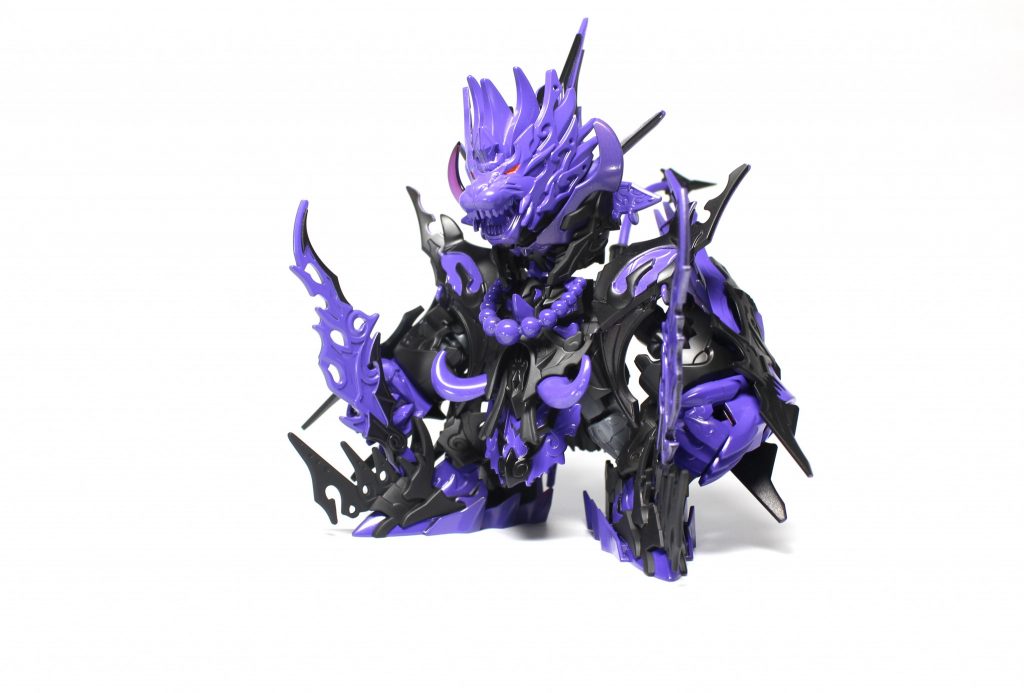 パーツ盛り盛りなのでほとんど動かせずですが立たせてるだけでもかっこいいキットですね!3体並べて作りたくなるそんなガンプラでした