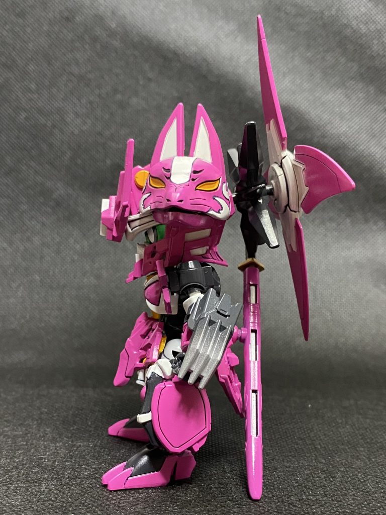 狐面の塗り分けは地獄でした。マスキング中の脳内BGMはナンバーガールのNUM－AMI－DABUTZ。