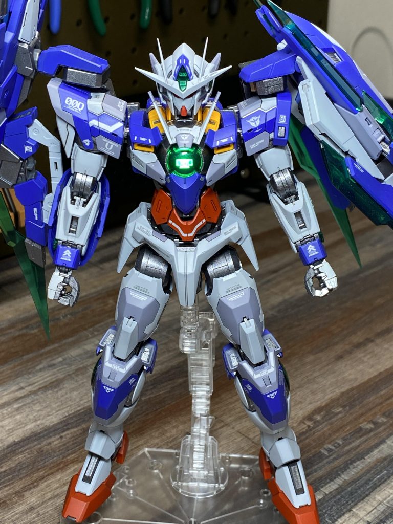 MBのOOがカッコよくてカラーリングを真似してみました(^^)主な加工はモールド追加 MB風塗装　水転写デカールになります(^^)