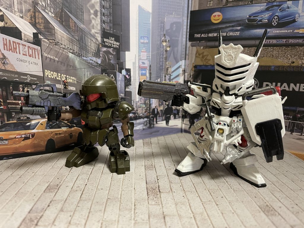 ヘルダイバー風の部隊兵さんと。廃棄物も作れたらいいなあ…妄想は膨らみます。