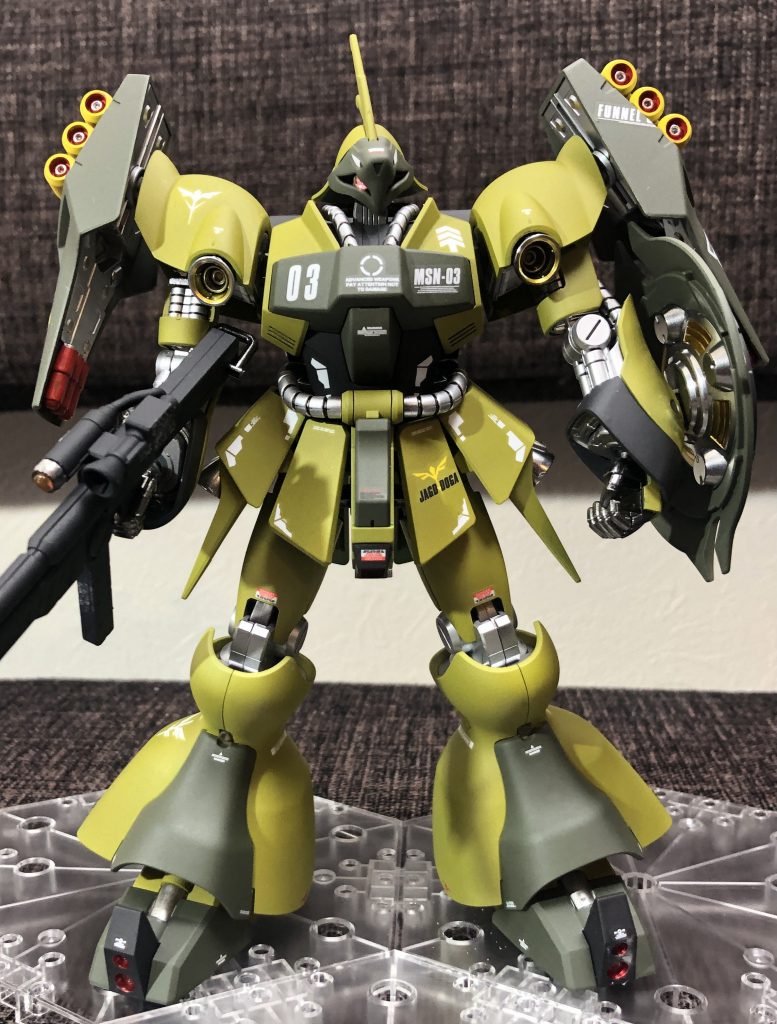 ギュネイ生きてて、欲しいんです。強化人間だけど、、実は一番普通の青年なんですよね。まぁ、ちょっとロリだけど。笑