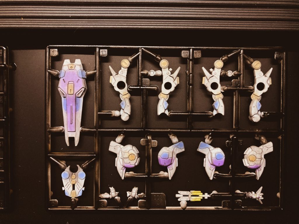 ガンダム アーティファクト Hi-νガンダム 全塗装–4枚目/制作者：@Nekohige0511