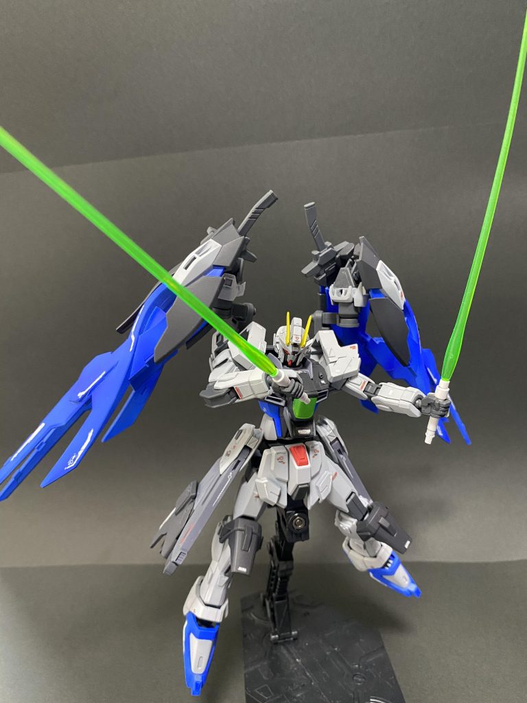 ラケルタビームサーベル腰に装着されてるお馴染みのビームサーベル。これだけ名前がある…