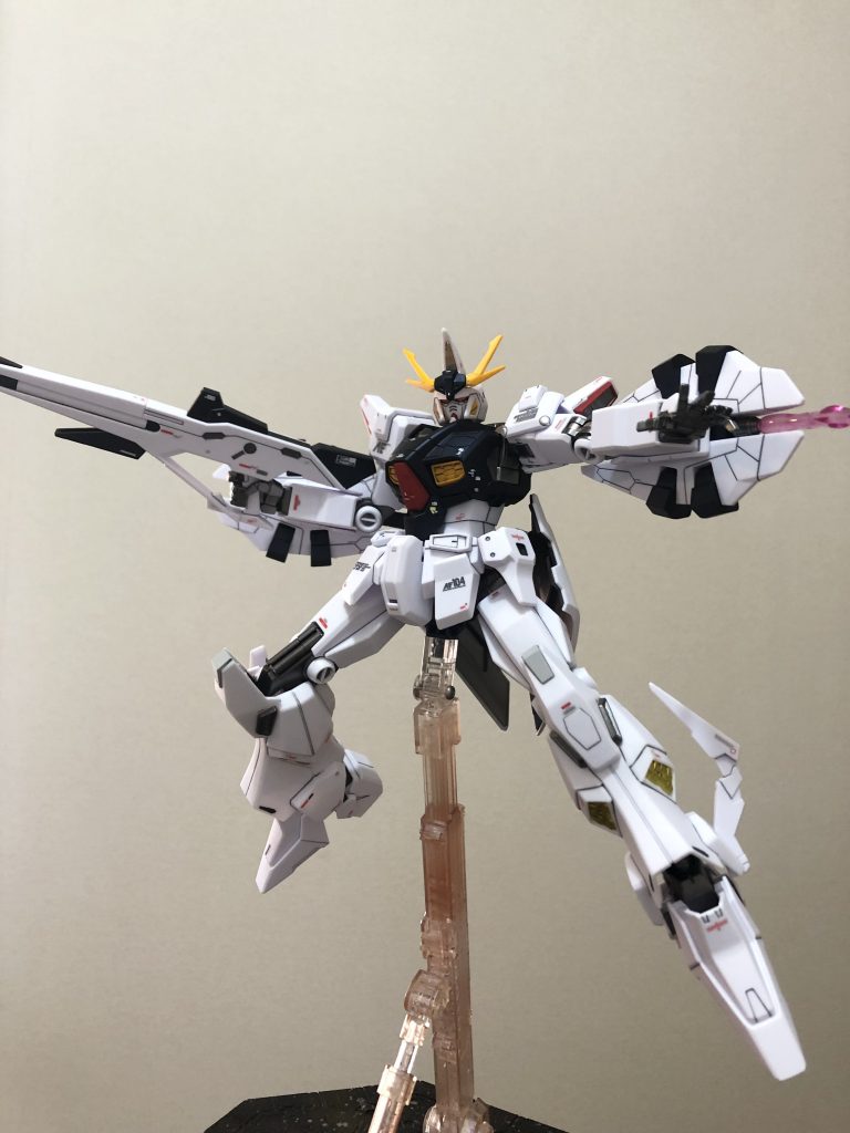 デカールはオデュセウスの状態でライフル込みで129枚水転写デカールを貼り付けてあります。アンテナは若干シャープ化してあります。