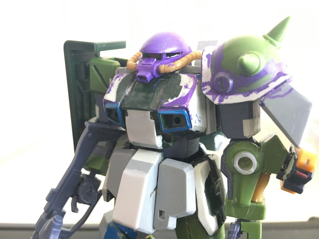 頭部はかなり苦戦しました。写真は失敗したバージョン。いまいちです。他の部位もかなり改造が進んでいますがこの後全て修正しています。