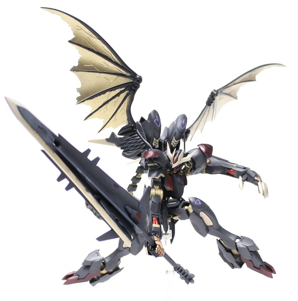 メイスと大剣を1つにした感じの武器です。