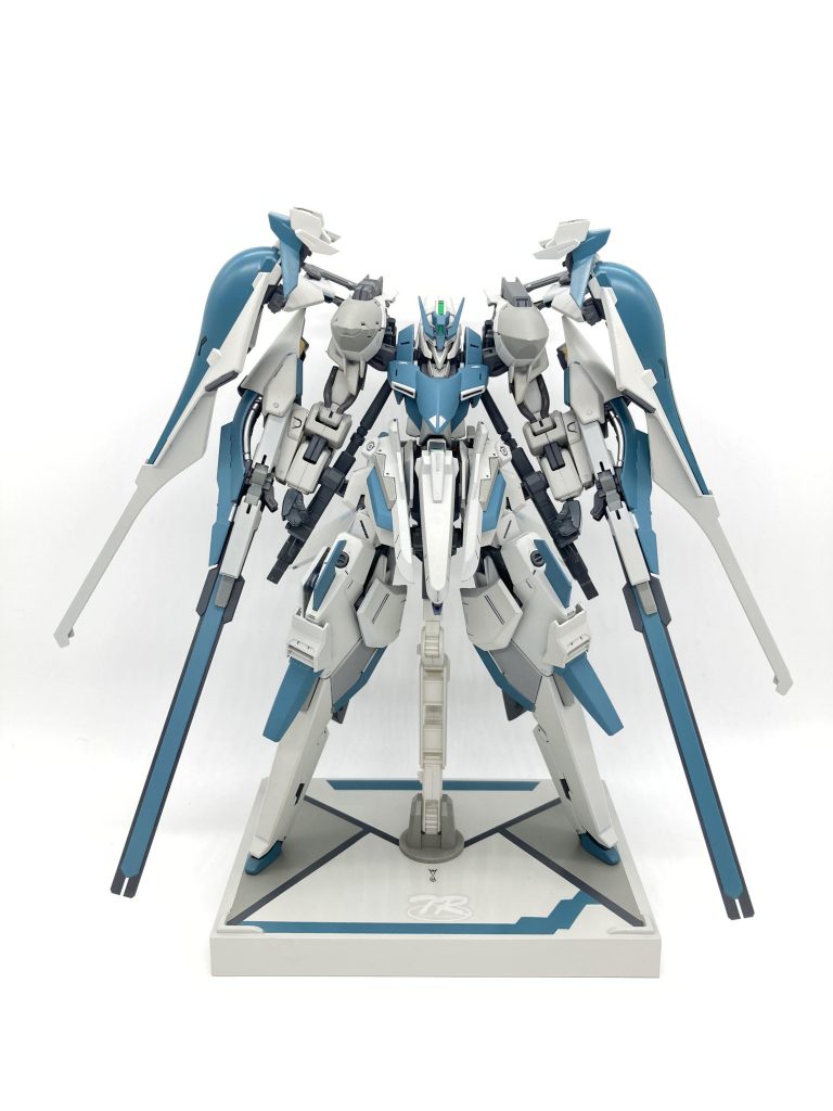 ハイゼンフライからムーバブルシールドバインダー、ロングブレードライフルを廃してCSBとウィンチキャノンを装備しました。