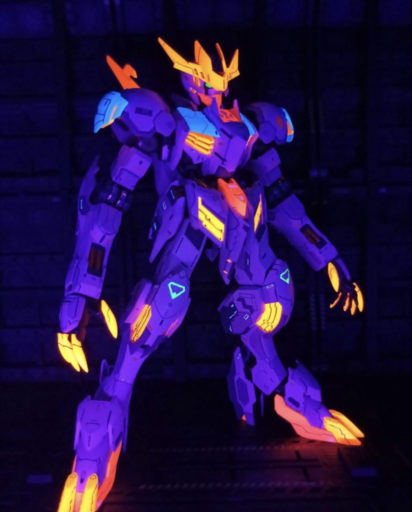 ガンダムバルバトスルプスレクス (1/100) 徹底改修塗装済完成品 劇中発光BL–5枚目/制作者：TGundam