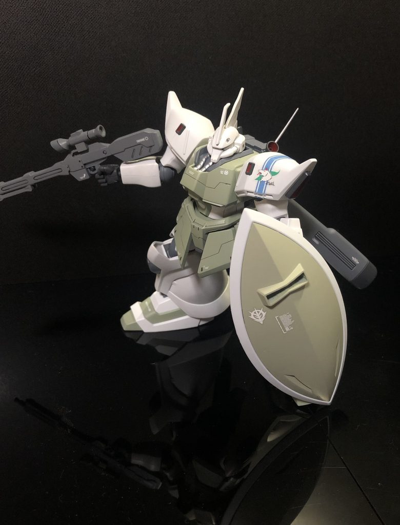 盾はシャアゲルから拝借😊