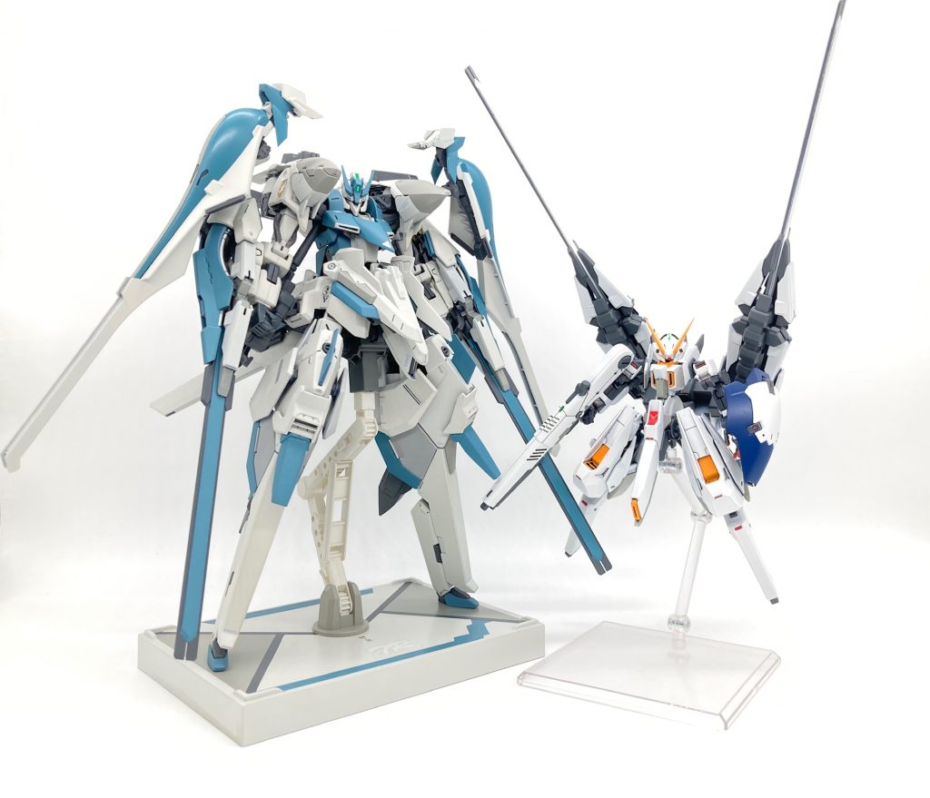 直近完成品のヘイズルⅡ(  https://gumpla.jp/hg/815019 )とツーショットv