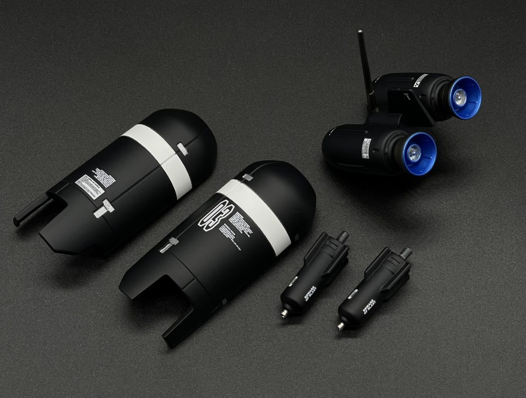 オプションパーツは黒を主体に塗りました。