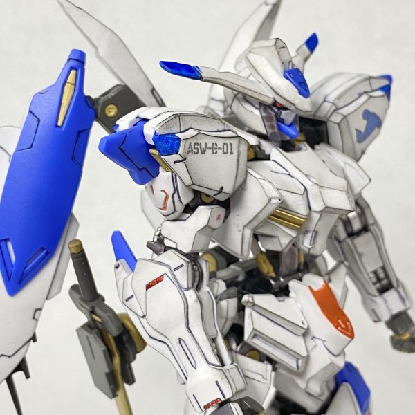 ガンダムバエル　パステルシャドウ練習