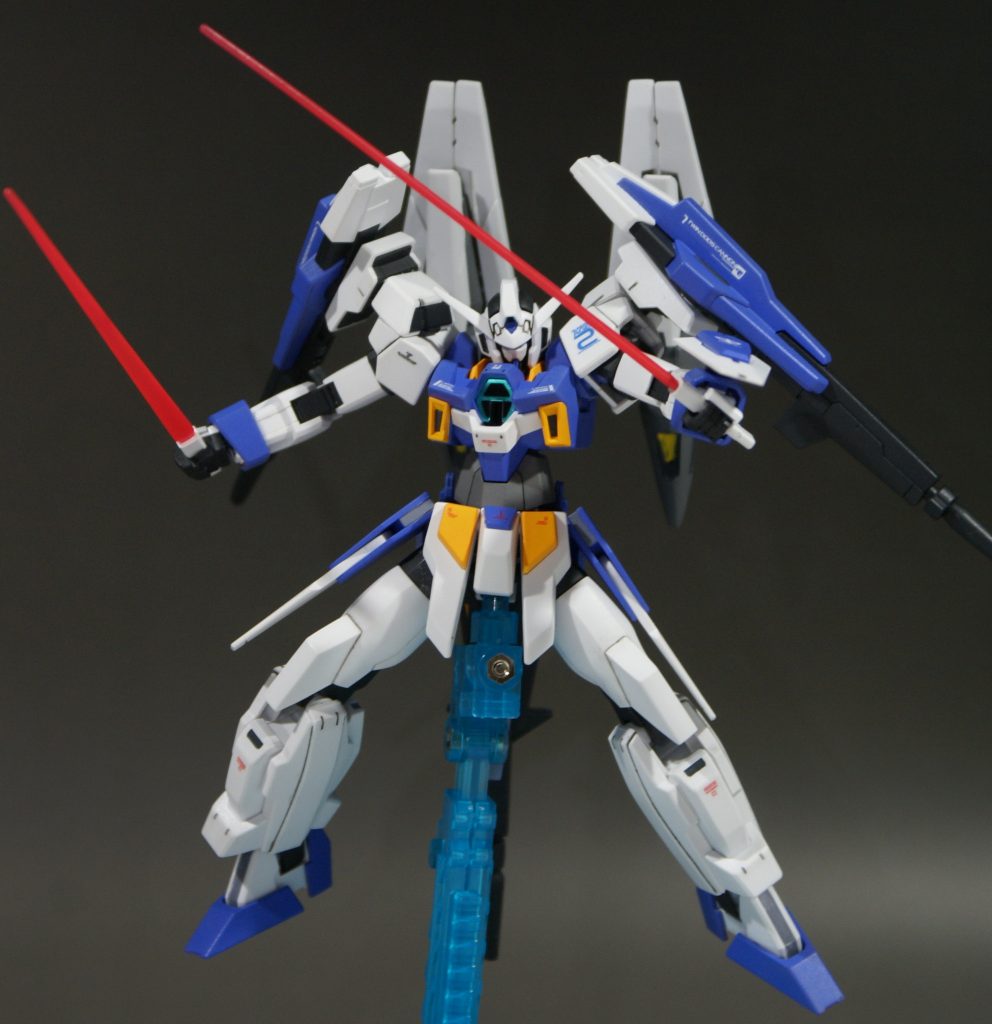 ビームサーベルを蛍光ピンクで塗装して、発行しているようにしています。