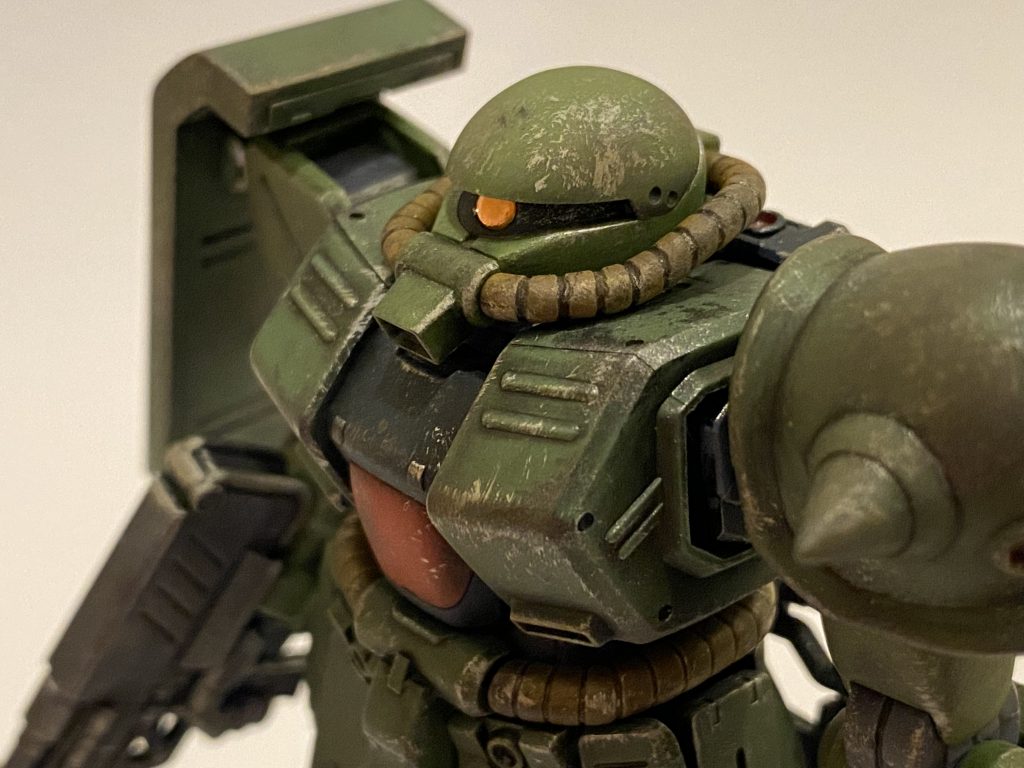 ザクはかっこよくて好きです。少しずつ色々工作にチャレンジしていきたいです。最後まで見ていただきありがとうございました😊