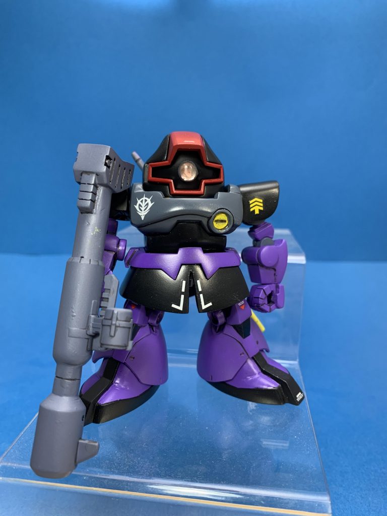 ジャイアントバズはBB戦士ドムに付属した物にCSのザクのバズーカを繋ぎ合わせました。