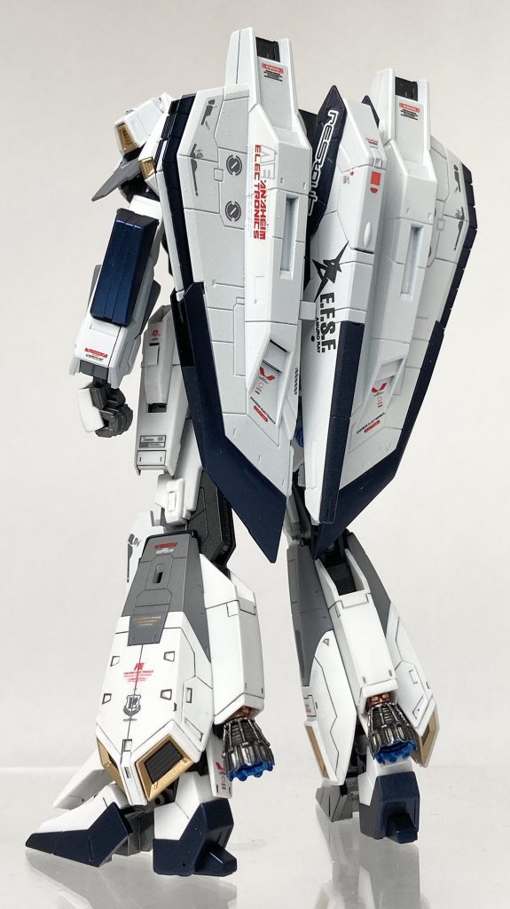 アムロ専用ゼータ　-リガズィの存在しない世界-–4枚目/制作者：atelir777