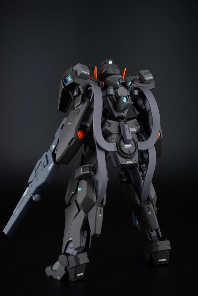 HG ガンダムプルトーネ–3枚目/制作者：mandomまんだむ