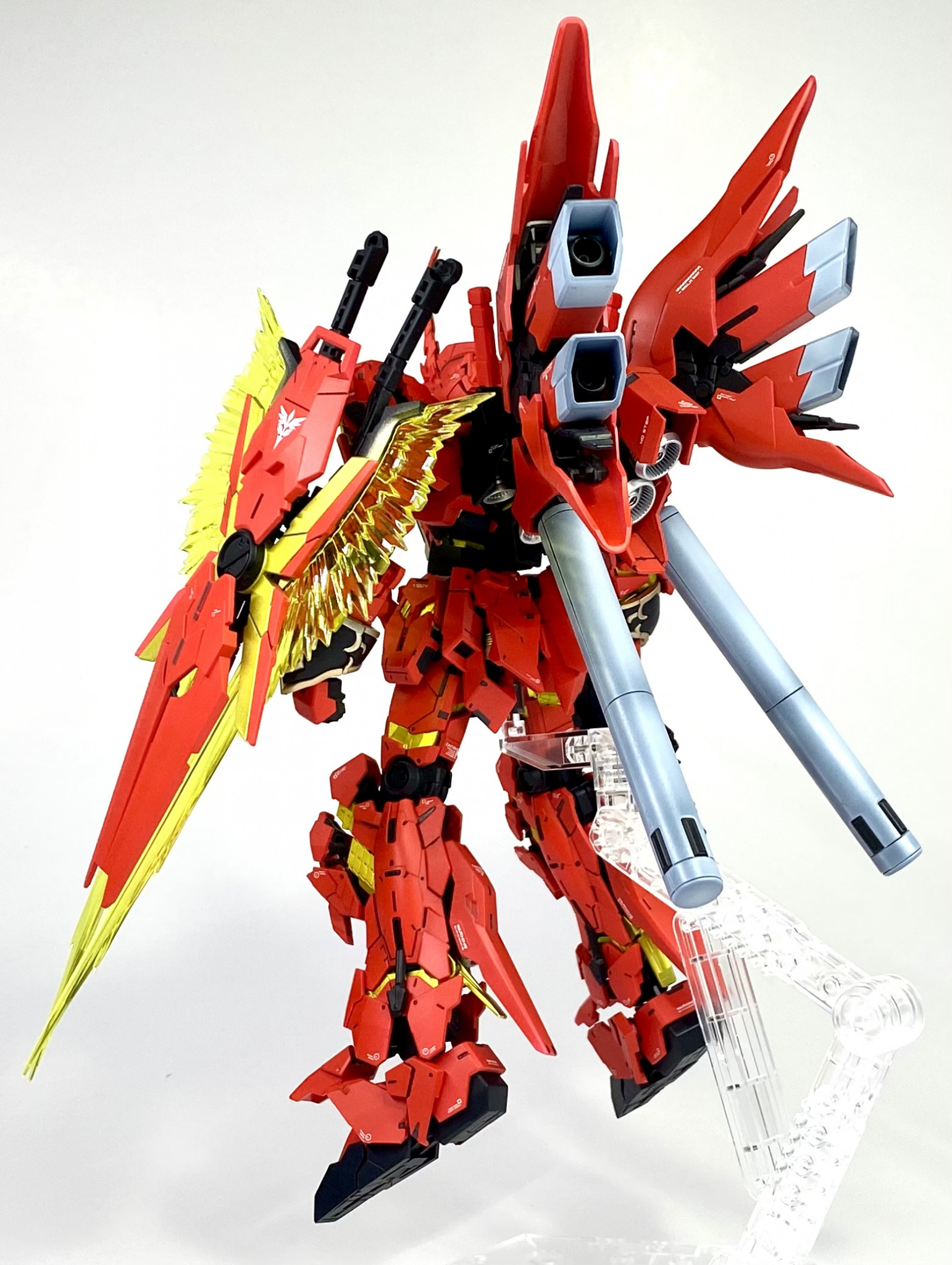 フル フロンタル専用ユニコーンガンダム Zusarianchannelさんのガンプラ作品 Gunsta ガンスタ