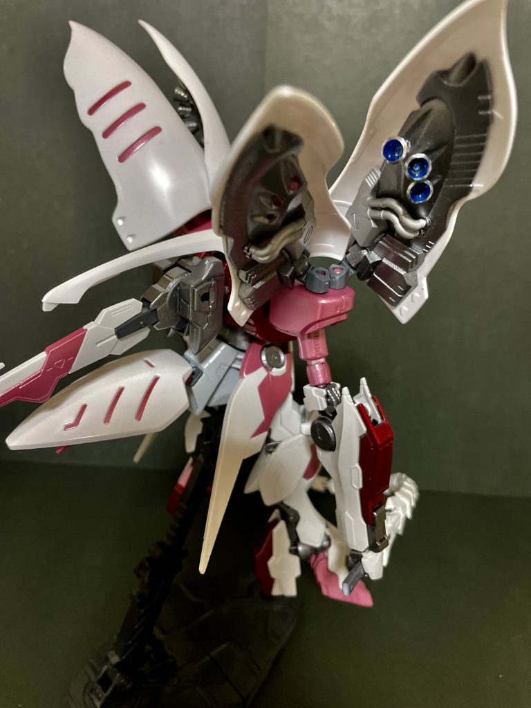 キュベレイとバルバトスルプスレクスのミキシング–2枚目/制作者：takatosi