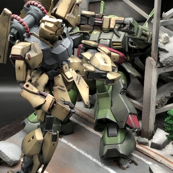 クワトロバジーナ、蹴る❗️