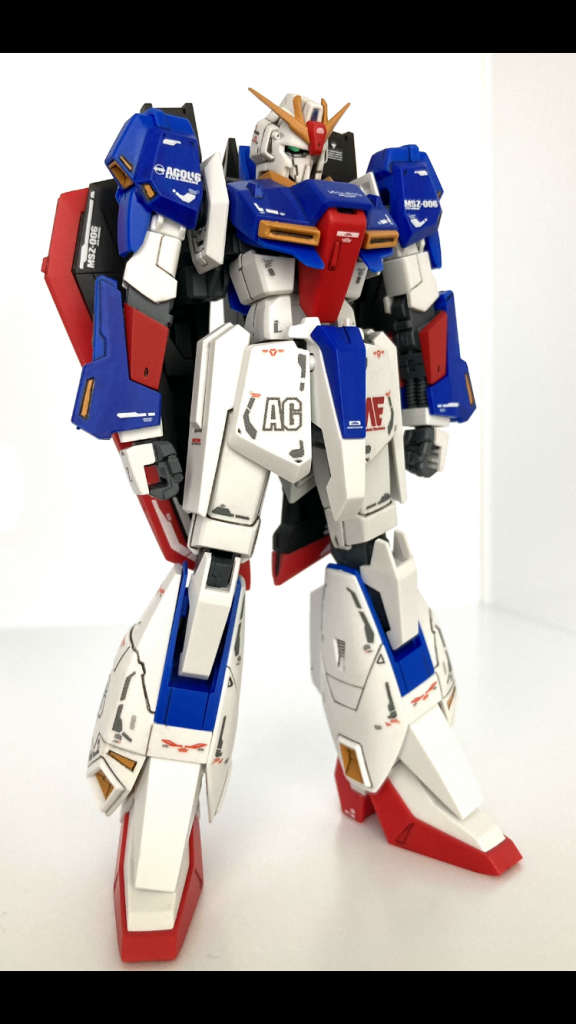 武器なし素立ちです。プラ板の簡易ブース撮影です。