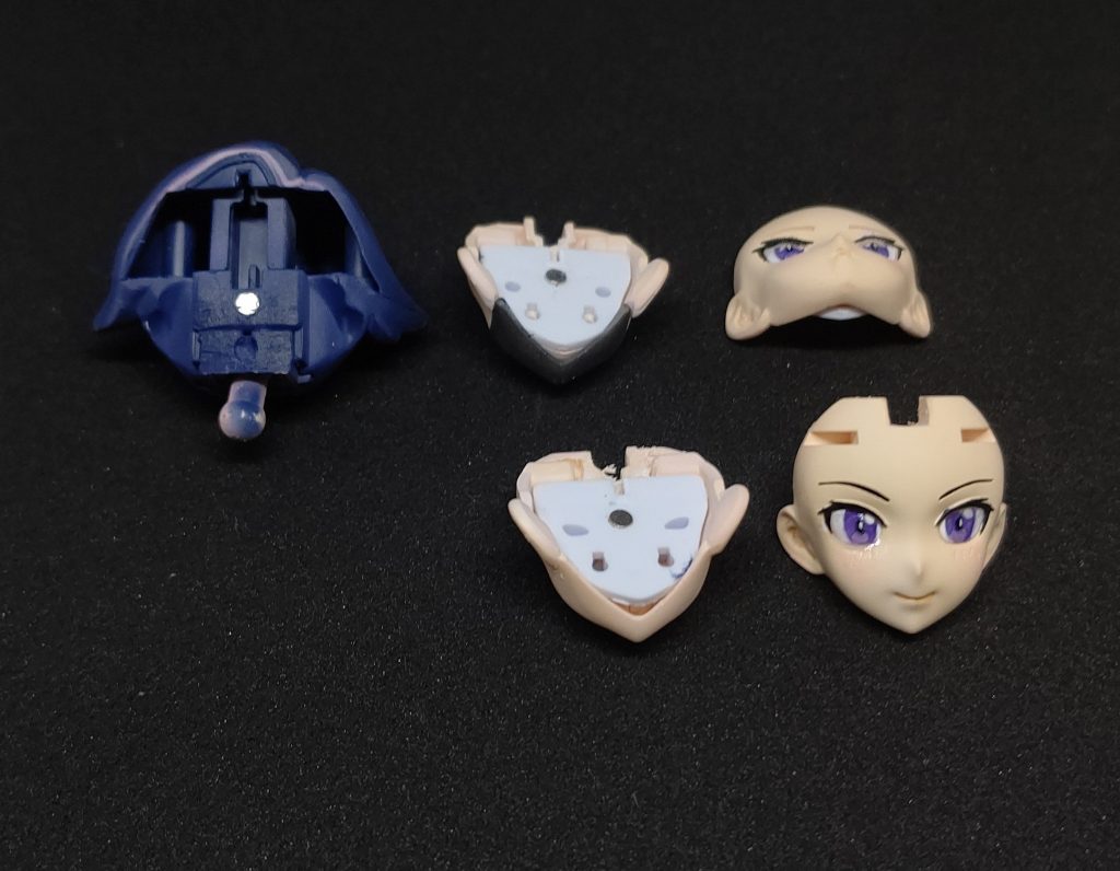 簡単にフェイスパーツを交換できるように髪側とフェイス側にネオジム磁石(2×1 mm)を埋め込みました。