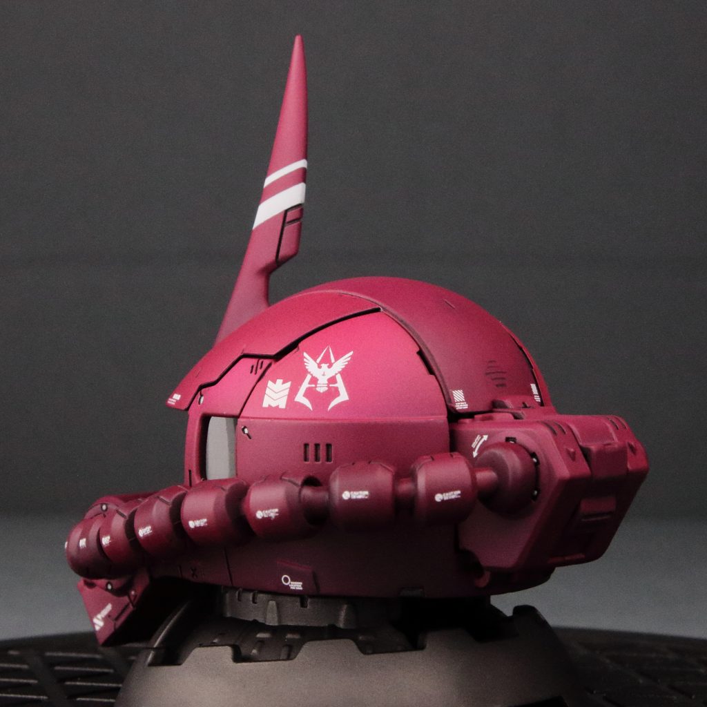Exceed Zaku II, Char Aznable Custom–3枚目/制作者：@kurt433z
