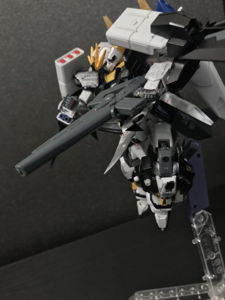 これも好き!ウーアオーガンダムってゴツいじゃないですか!でも実は装甲パージする事でとんでも無くスマートになるんですよ!(尚、今投稿には関係ない模様)