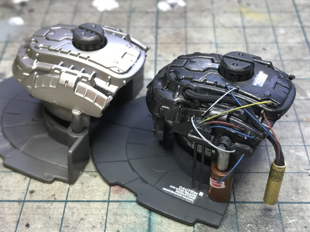 内部が見える箇所に適当に追加工作