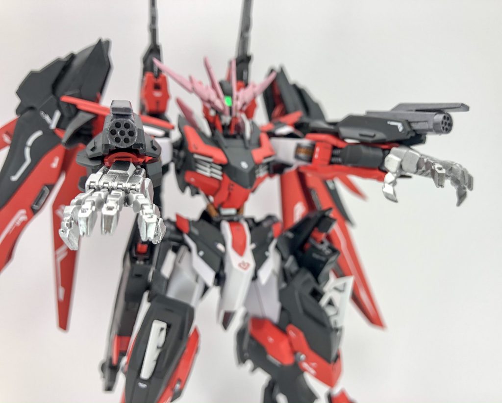 《鉄の手袋/ヤールングレイプル》銀手袋の掌は武器の有り余る力を
