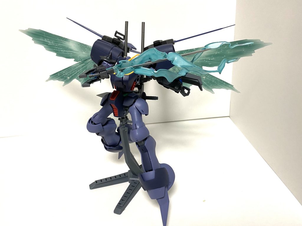 必殺の！オーラ斬りだぁ！