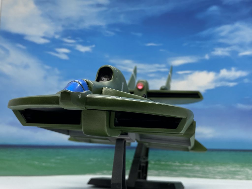 コクピットの形状が違うのは、アレンジということで、どーか👏