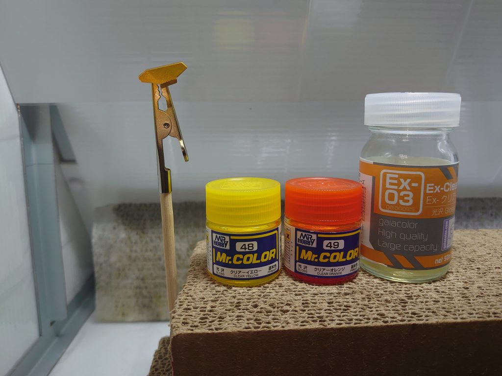 キャンディのクリアはイエロー、オレンジ、クリアを8:2:3で作りました