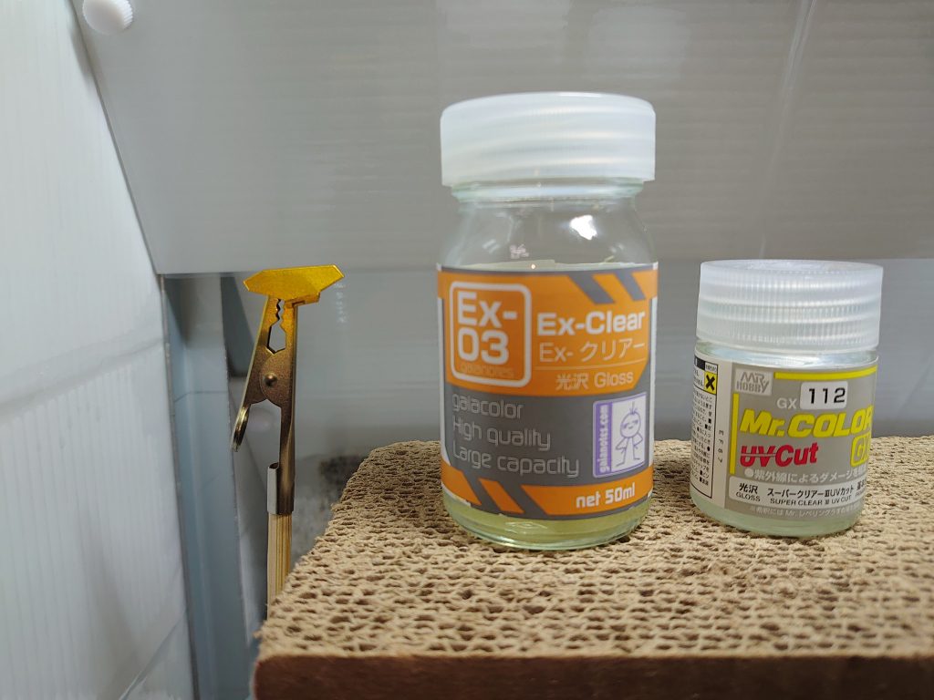 exクリアーを吹いて墨入れ最後にuvカットクリアーを吹いています