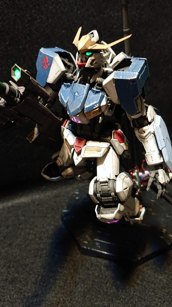 MG 1/100 ガンダムバルバトス第1形態〜第3形態(部分塗装、電飾、ウェザリング)、モビルワーカー–8枚目/制作者:Chohnan