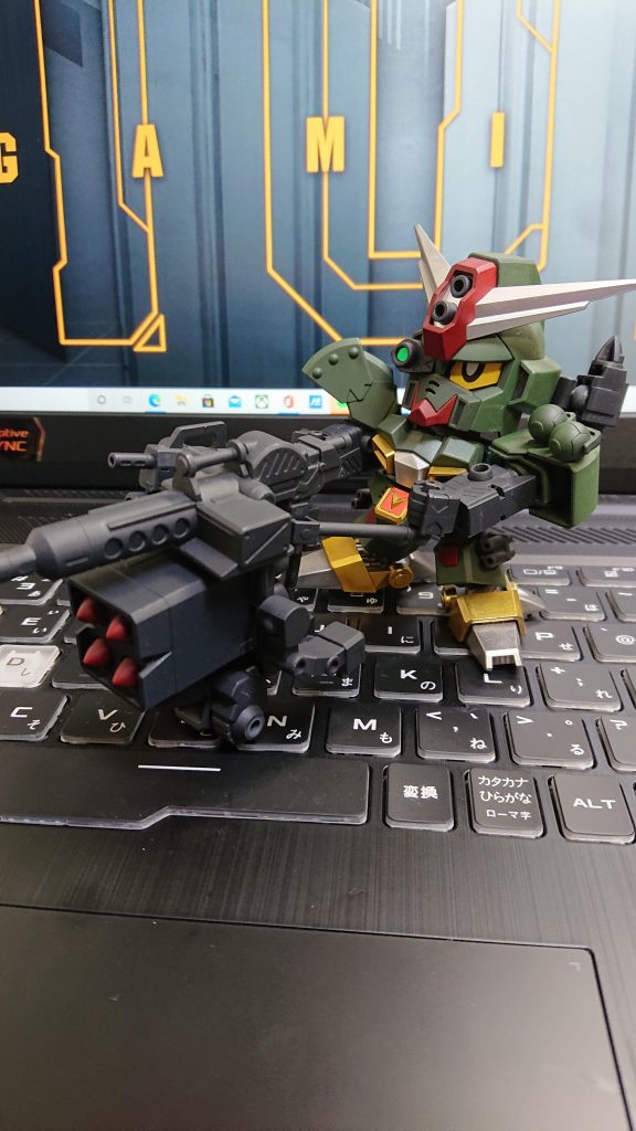 [コマンドゥご飯]  こいこいこいこいきたきた                                   きたきた!   くらえセル❗                                駄目だ、押し返されて❗