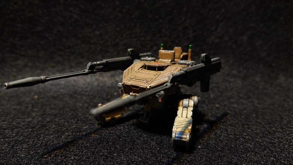 続いてオルガ機カラーのモビルワーカーです。