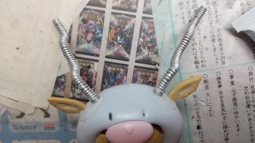 角はアルミワイヤーです