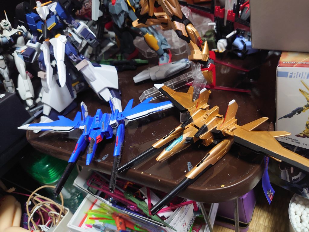 ビルドブースターは色変えのみであら不思議。別物ような印象に。