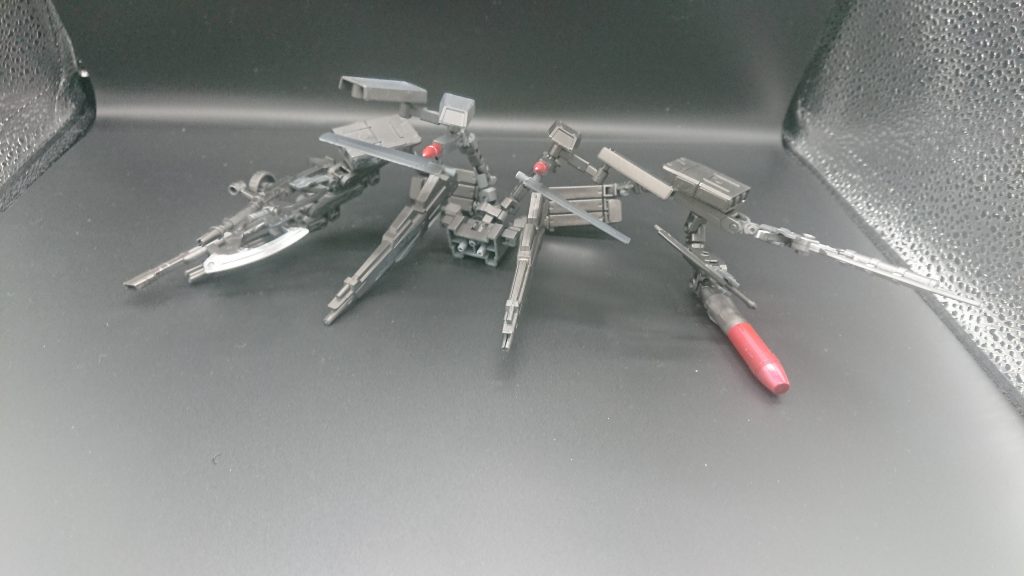 追加武装「フルアームズバックパック」です。上記したようにパワードアームズパワーダー、ガンプラバトルアームズ、ボールデンアームアームズを一纏めにしたものです。