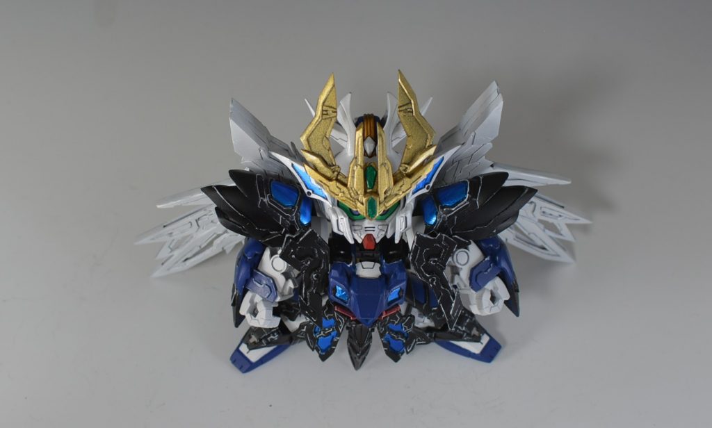 首に可動仕込んでいるので見下げれたり見上げれたりできます。