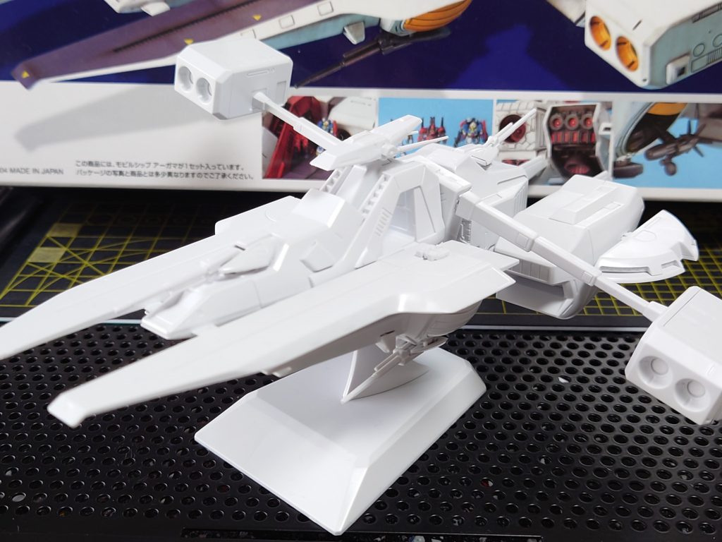 EXモデルは、ホワイト一色なので全塗装　塗り分けがたいへんでしたが、頑張りました(笑)