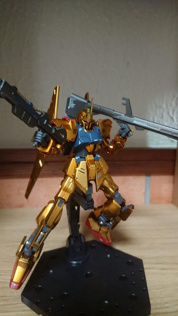 説明書に載っているポージングなかなかかっこいいです(*｀･ω･)ゞ