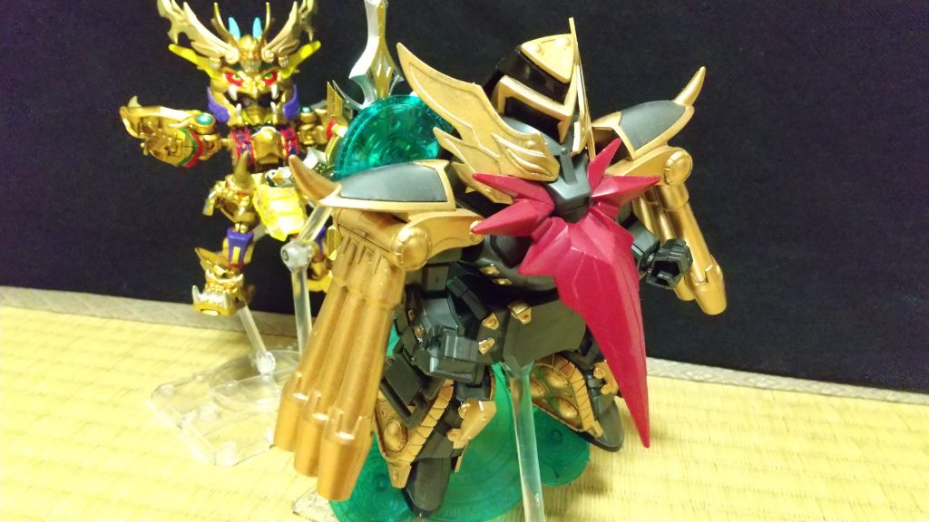 ビームを出したり、死者を召喚できる。全盛期には無数の死者を召喚できたが、現在は最大5人までとなっている。