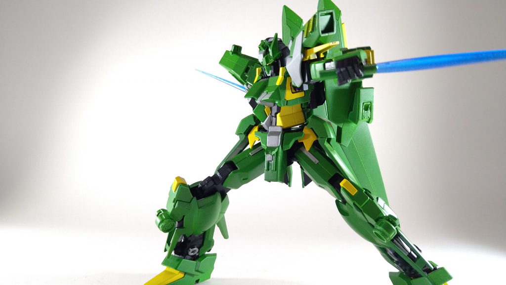 ゴリ押しその2のビームサーベル完全に数合わせで3本を装備します