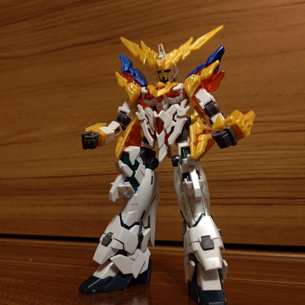 塗装前フルアーマーユニコーンを使用したのでサイコフレームが緑です💦 使用した塗料(c⇒クレオス、g⇒ガイアノーツ)白/Exホワイト(g)青/MSブルー(c)金/ゴールド(c)赤/メタリックレッド(c)サフ/メカサフヘヴィ・スーパーヘヴィ(g)、ブラック(c) SDは塗分けが大変だけど、その分完成度が段違いですね! 最後までご覧頂きありがとうございましたm(__)m